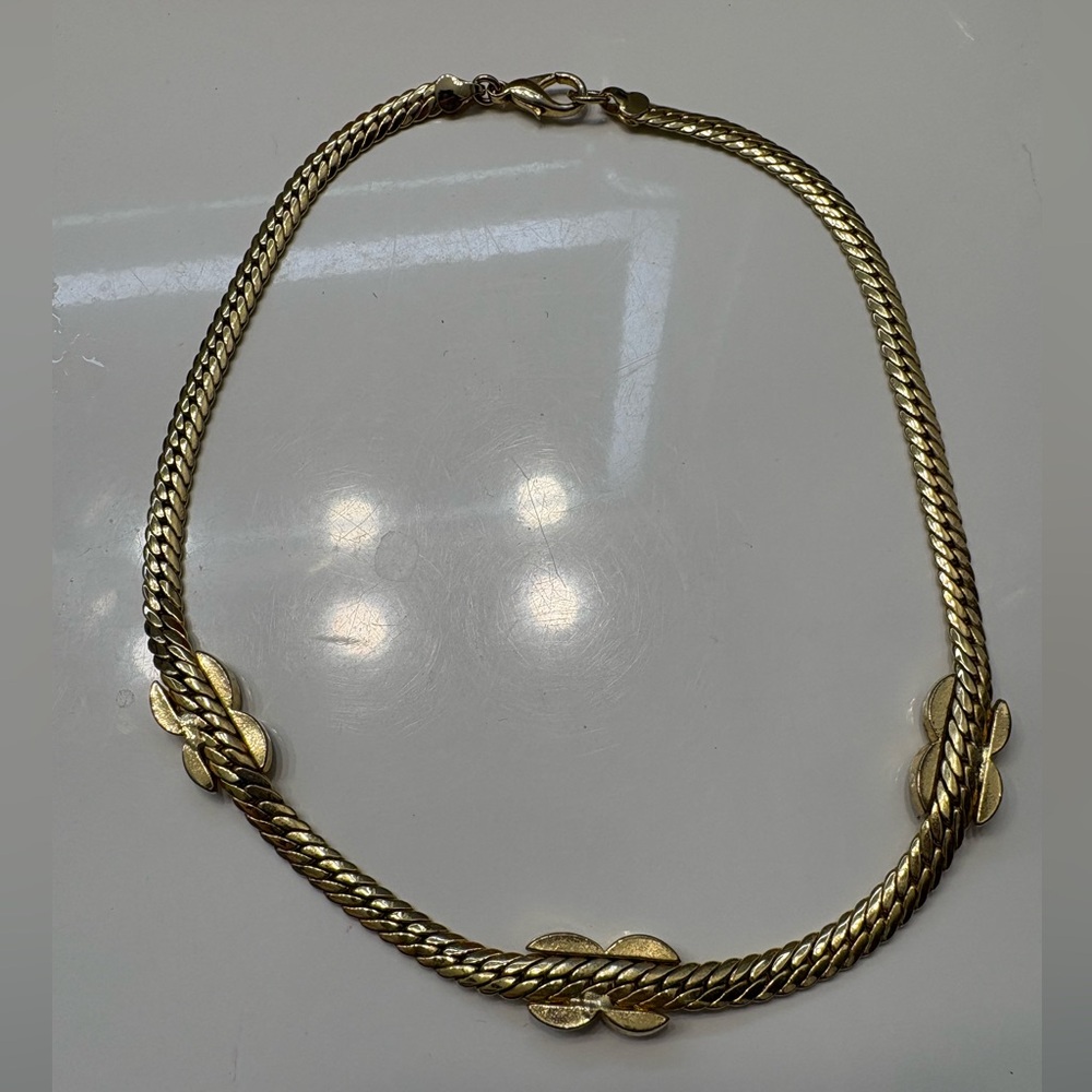Vintage Christian Dior Elegant Gold Plated Women's Choker Necklace - Picture 6 of 8